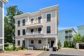 113 Beacon Street B, Somerville, MA 02143