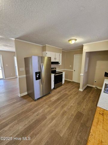 512 Circle Drive, Greenville, NC 27858
