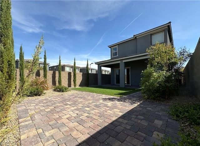 12396 Oregon Cherry Avenue, Las Vegas, NV 89138