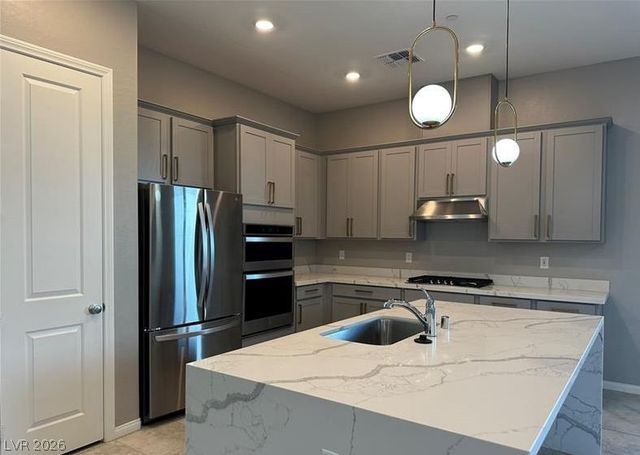 12396 Oregon Cherry Avenue, Las Vegas, NV 89138