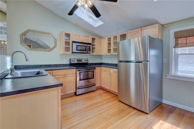 170 Fourth Street, Providence, RI 02906