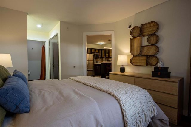 18828 State Highway 249 321, Houston, TX 77070