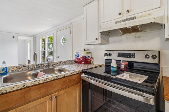 2736 Capricorn Dr., Myrtle Beach, SC 29575