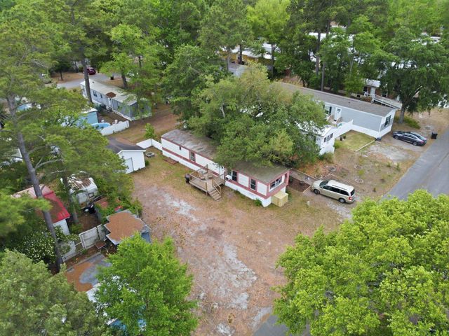 2736 Capricorn Dr., Myrtle Beach, SC 29575