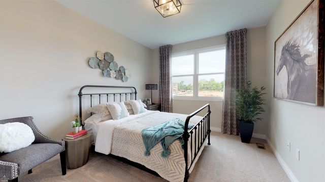 3292 Waldon Ridge Street, Orion Twp, MI 48359