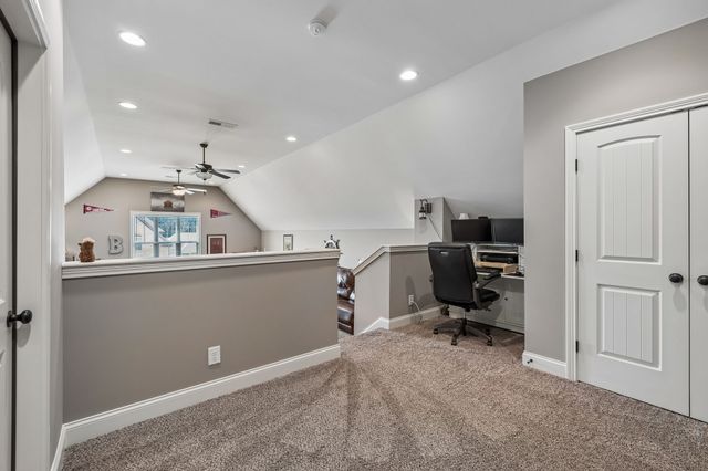208 Ernest Dr, Lebanon, TN 37087