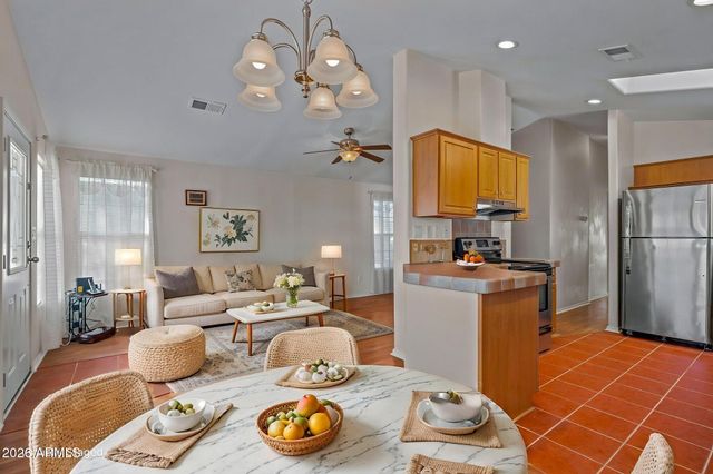201 S Greenfield Road 128, Mesa, AZ 85206