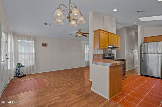 201 S Greenfield Road 128, Mesa, AZ 85206