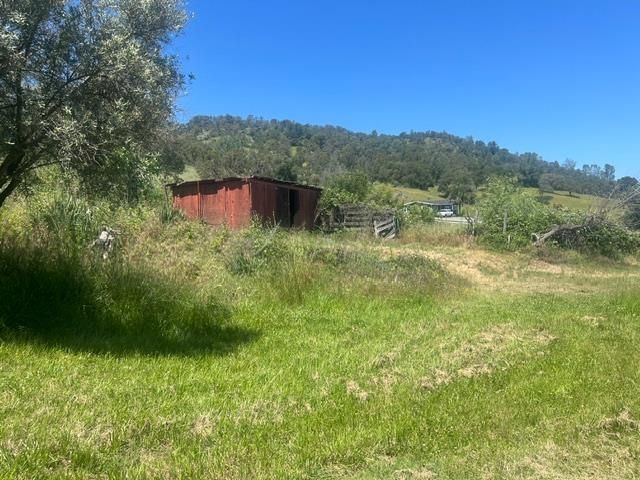 10678 Peoria Rd, Browns Valley, CA 95918