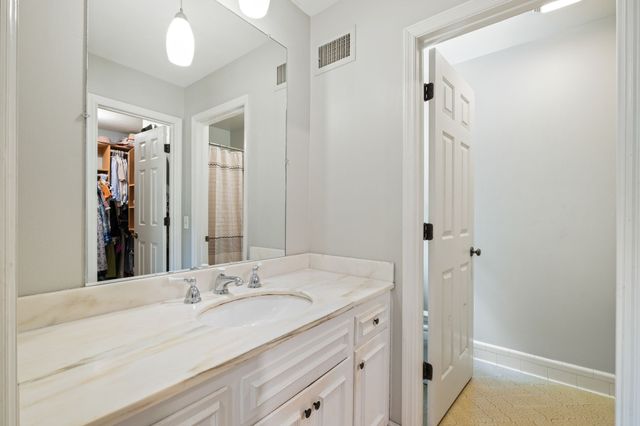 6355 Panorama Dr, Brentwood, TN 37027