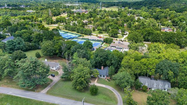 6355 Panorama Dr, Brentwood, TN 37027