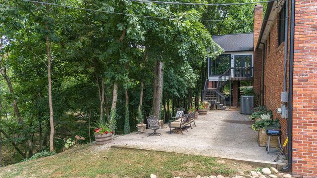 6355 Panorama Dr, Brentwood, TN 37027