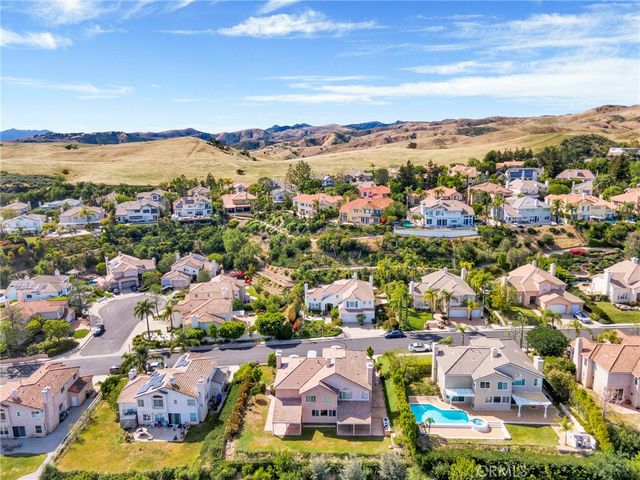 5936 Vista De La Luz, Woodland Hills, CA 91367