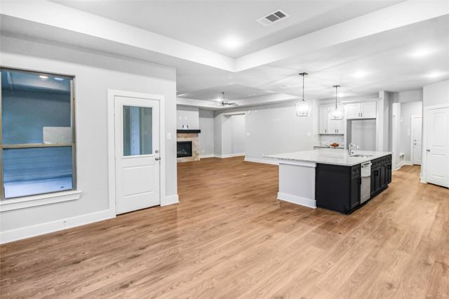 6618 Dillon Drive, Magnolia, TX 77354