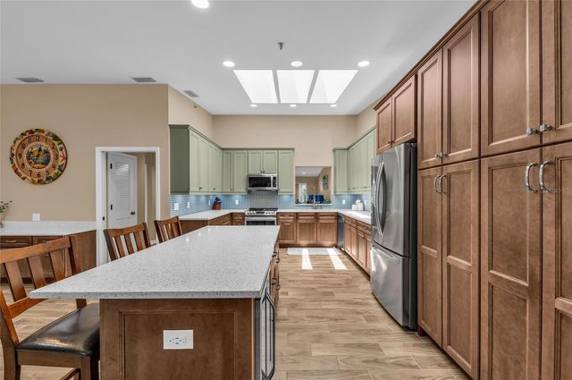 2350 HARBOUR OAKS DRIVE, Longboat Key, FL 34228