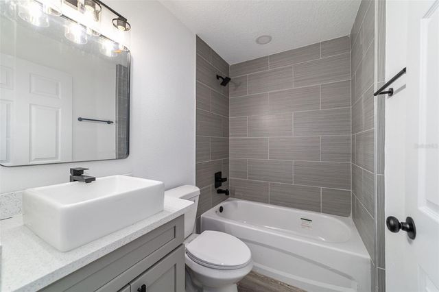 6839 SE 23RD AVENUE, Ocala, FL 34480