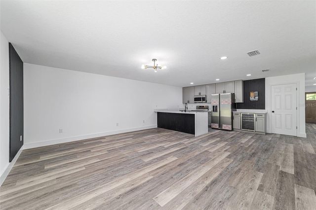 6839 SE 23RD AVENUE, Ocala, FL 34480