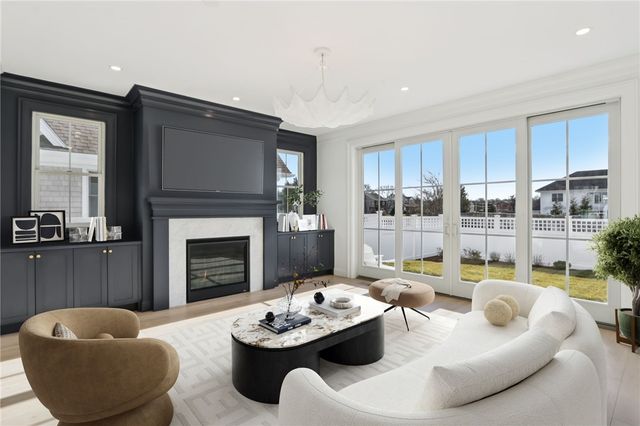 59 Lookout Lane, Portsmouth, RI 02871