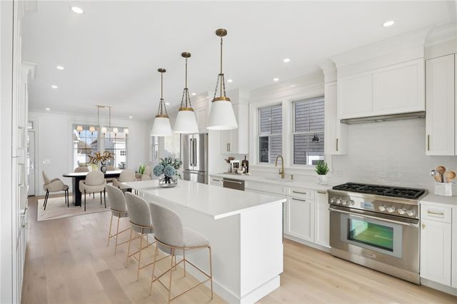 59 Lookout Lane, Portsmouth, RI 02871