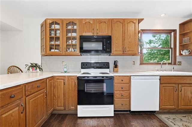 1883 Clinton Drive, Marietta, GA 30062