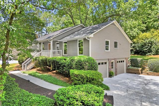 1883 Clinton Drive, Marietta, GA 30062