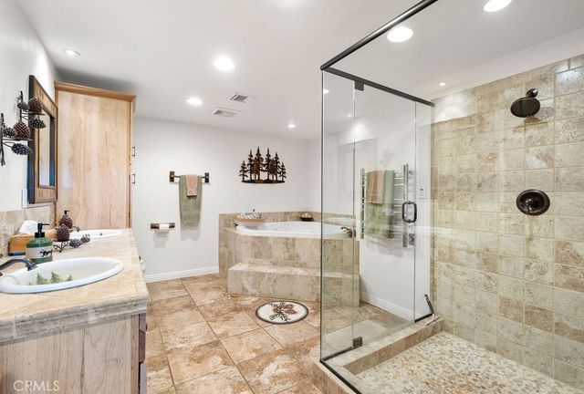 27721 Caribou, Lake Arrowhead, CA 92352