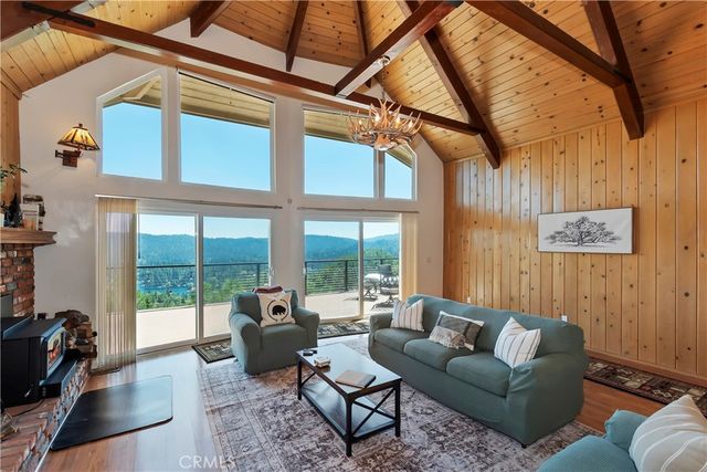 27721 Caribou, Lake Arrowhead, CA 92352