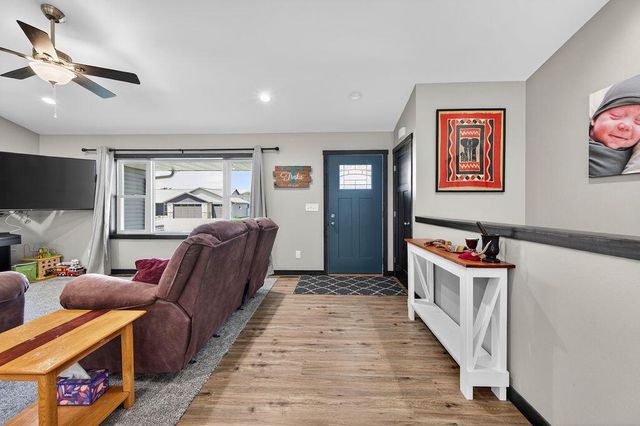 1822 Brooklyn PLACE, Holmen, WI 54636