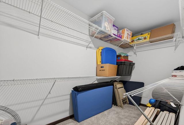 1822 Brooklyn PLACE, Holmen, WI 54636