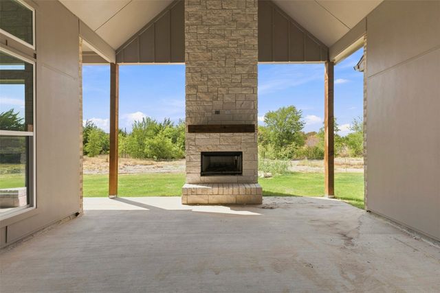 3071 Stonebriar Drive, Waxahachie, TX 75165