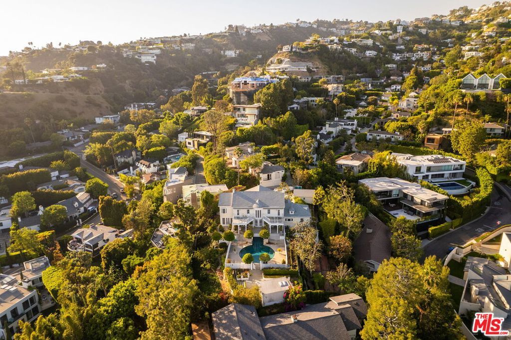 Image 46 of property listing at 1350 Belfast Drive, Los Angeles, CA 90069