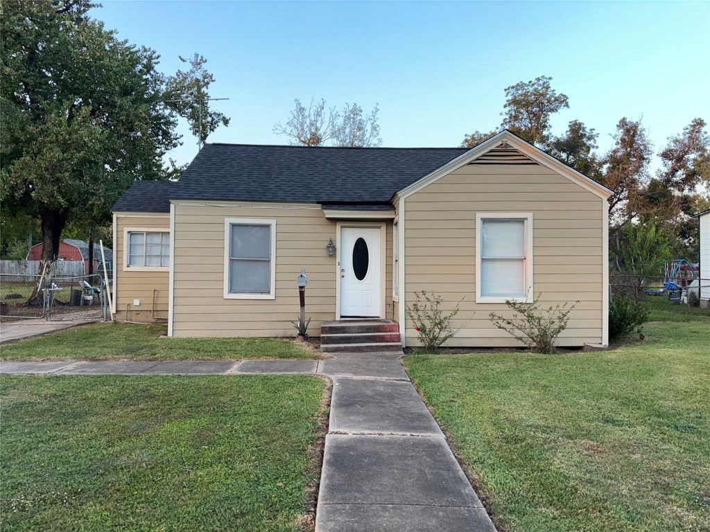 10523 Oswego Street, Houston, TX 77029