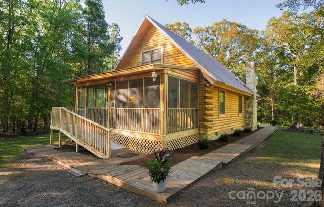 57 Club Lane, Winnsboro, SC 29180