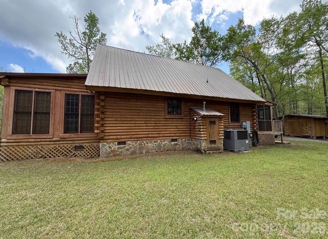 57 Club Lane, Winnsboro, SC 29180