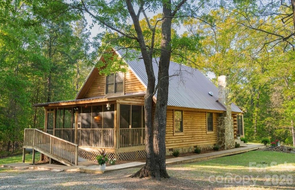 57 Club Lane, Winnsboro, SC 29180