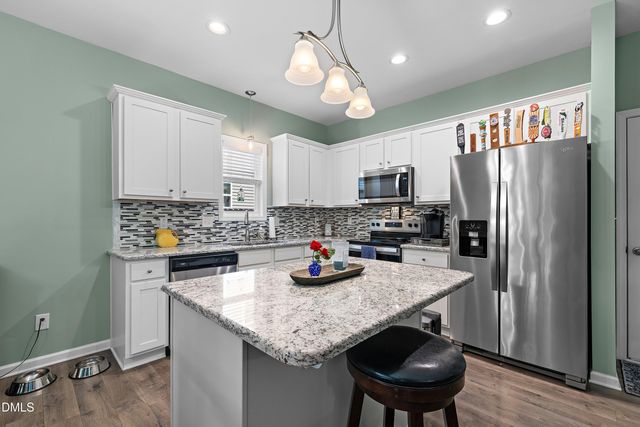 196 Durwin Lane, Clayton, NC 27520