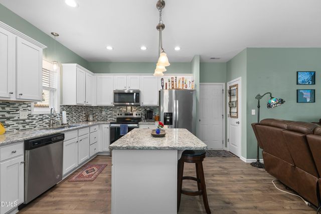 196 Durwin Lane, Clayton, NC 27520