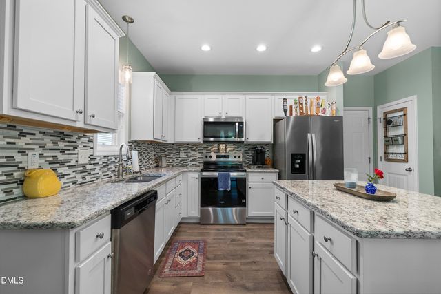 196 Durwin Lane, Clayton, NC 27520