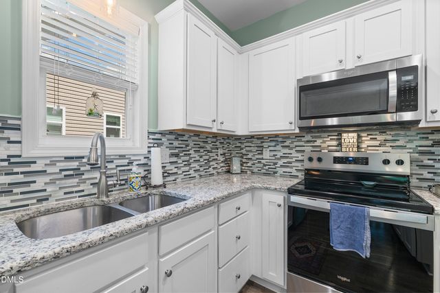 196 Durwin Lane, Clayton, NC 27520