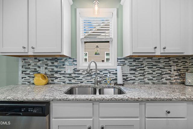 196 Durwin Lane, Clayton, NC 27520