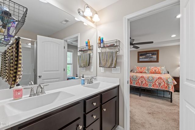 196 Durwin Lane, Clayton, NC 27520