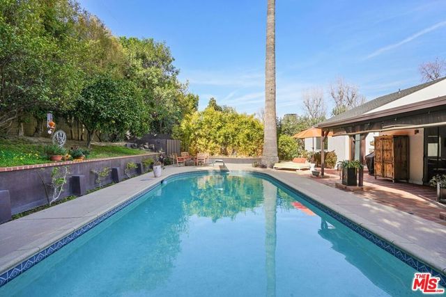 5507 Van Noord Avenue, Van Nuys, CA 91401