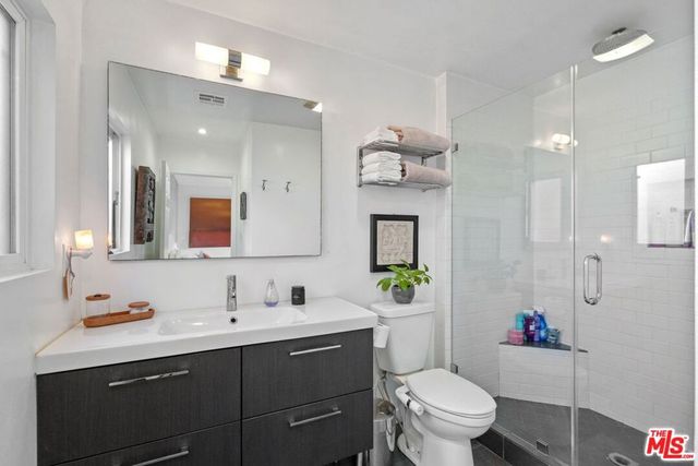 5507 Van Noord Avenue, Van Nuys, CA 91401