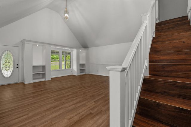 10553 White Oak Drive, Keithville, LA 71047
