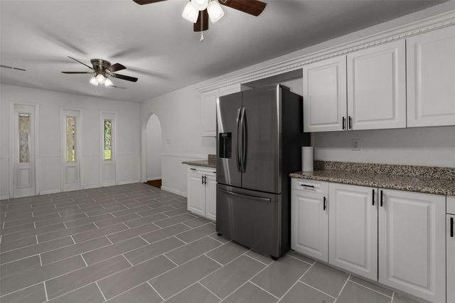10553 White Oak Drive, Keithville, LA 71047