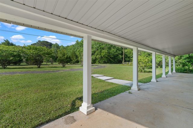 10553 White Oak Drive, Keithville, LA 71047