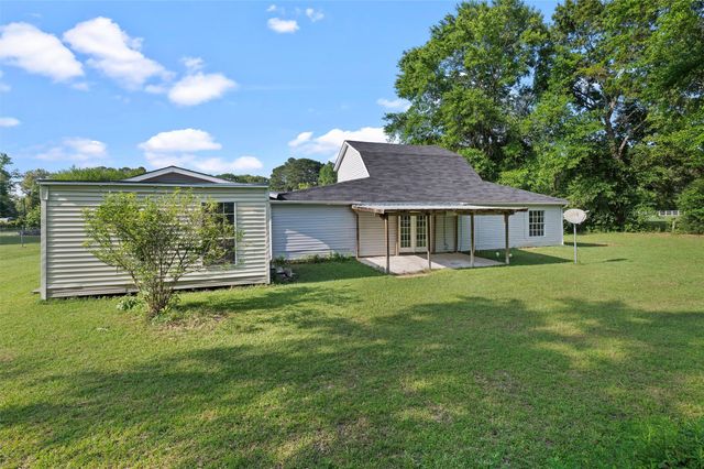 10553 White Oak Drive, Keithville, LA 71047