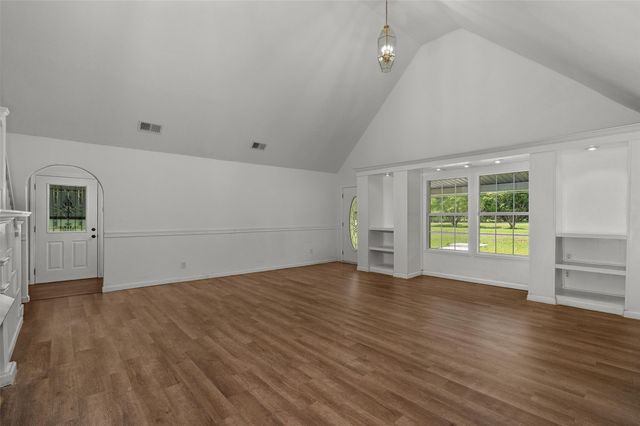 10553 White Oak Drive, Keithville, LA 71047