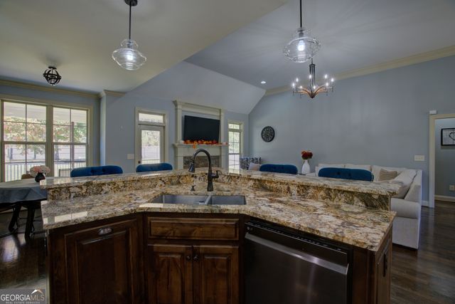 30 Fallen Branch Circle SE, Rome, GA 30161