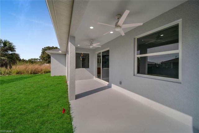 4201 7th ST SW, Lehigh Acres, FL 33976